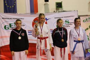 Taša na državnem prvenstvu v karateju